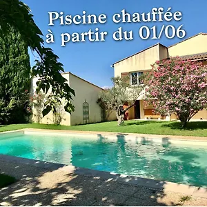 Jardins De La Sorguette - De Campagne Climatisée - Piscine&jaccuzy Monteux
