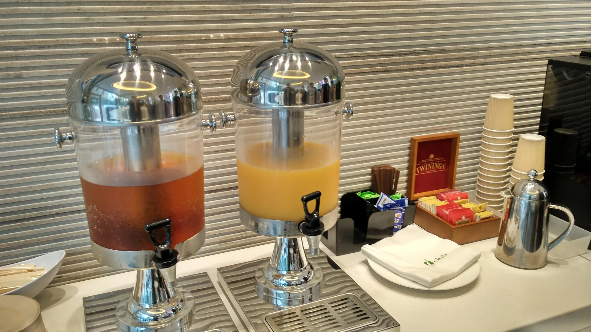 富荟马头围酒店 香港 4*,